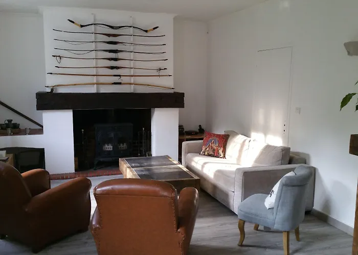 Le Clos Des Archers Bed & Breakfast