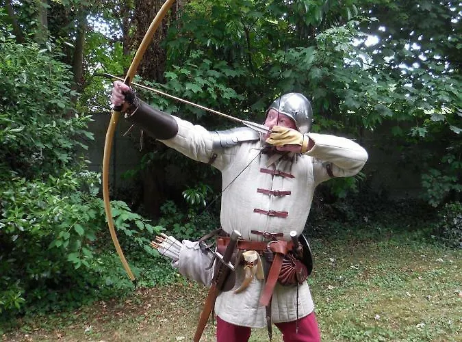 Le Clos Des Archers Bed & Breakfast 3*