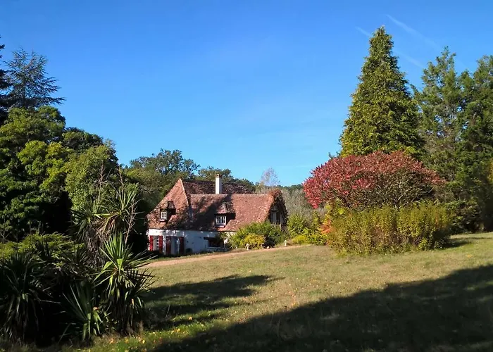 Le Clos Des Archers Bed & Breakfast Laveyssiere