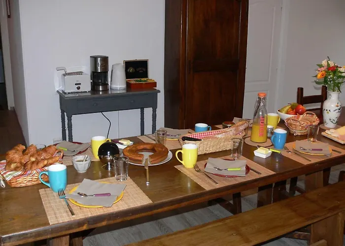 Le Clos Des Archers Bed & Breakfast 3*